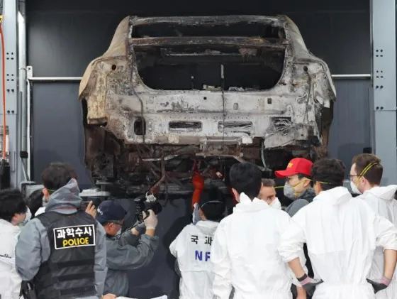 아주경제 [권규홍의 리걸마인드] '미운오리'로 전락한 전기차...화재 책임 누가 지나